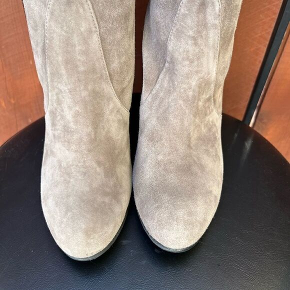 Stuart Weitzman Highland Suede Leather Boot size 9 Taupe NEW - Picture 10 of 16